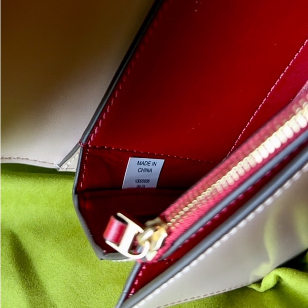 Tory Burch Eleanor E/W Rectangular Snake Crystal … - image 15